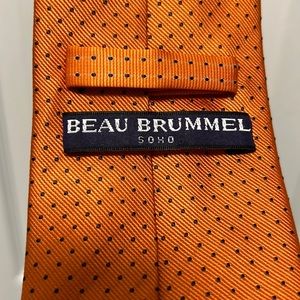 Beau Brummel burnt orange tie with navy dots